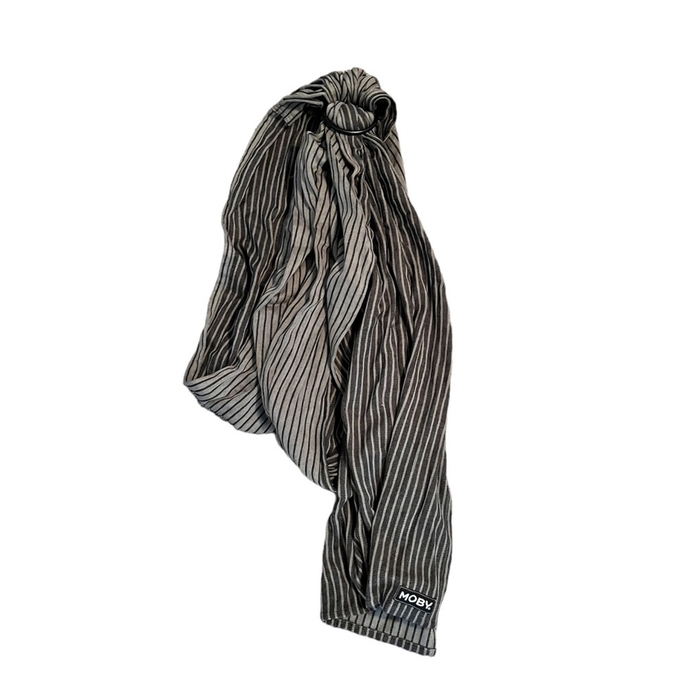 MOBY ring sling NWOT